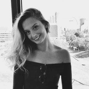 Meet your Posher, Brit